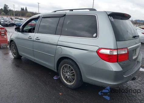 2007 Honda Odyssey Touring z USA, uszkodzony, nr VIN 5FNRL38827B070296